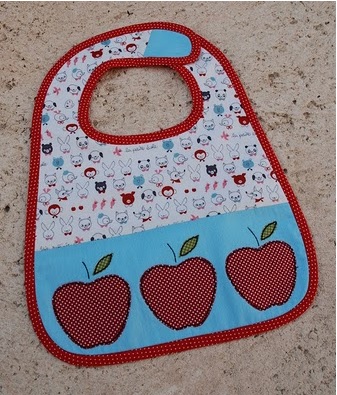 Apple Bib