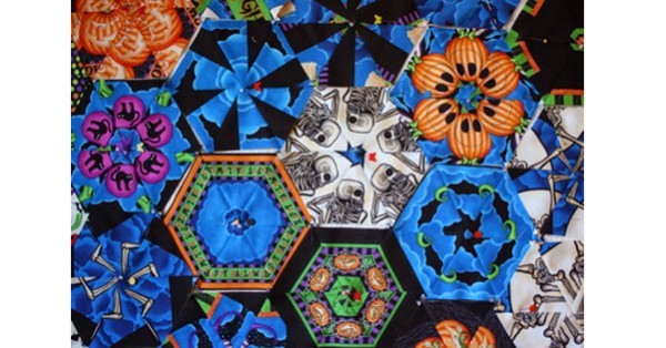 Clever use of Halloween Panels for Quilt