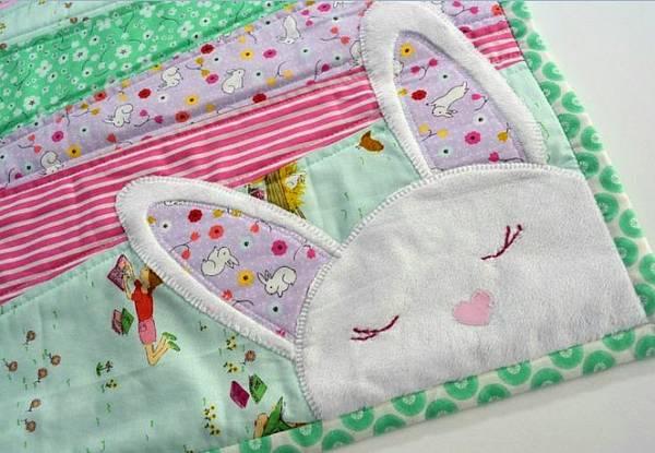 Freebie_BunnyAppliqueSewingLoft