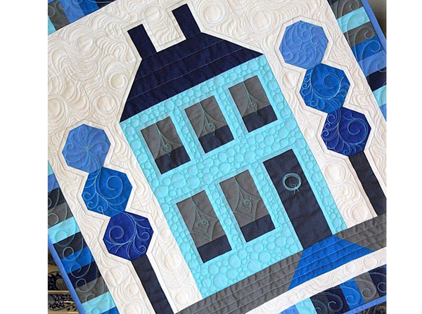 BlueberryPieHouseMiniQuilt